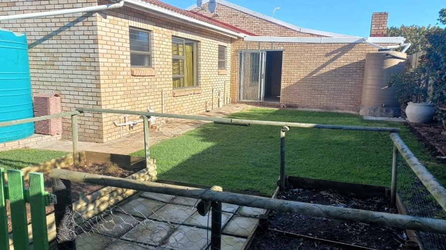 3 Bedroom Property for Sale in Noorsekloof Eastern Cape